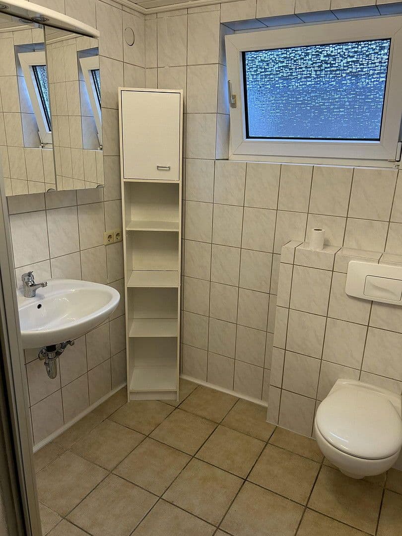 Pronájem bytu 1+1 33 m², Stutensee, Bádensko-Württembersko Pronájem bytu 1+1 33 m², Stutensee, Bádensko-Württembersko