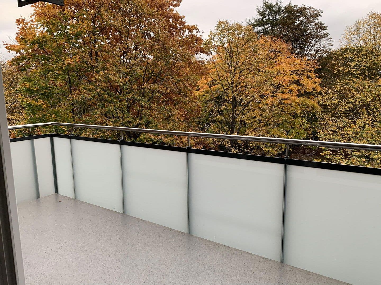 Prodej bytu 3+1 81 m², Hamburger Straße 112f, Ammersbek, Šlesvicko-Holštýnsko Prodej bytu 3+1 81 m², Hamburger Straße 112f, Ammersbek, Šlesvicko-Holštýnsko