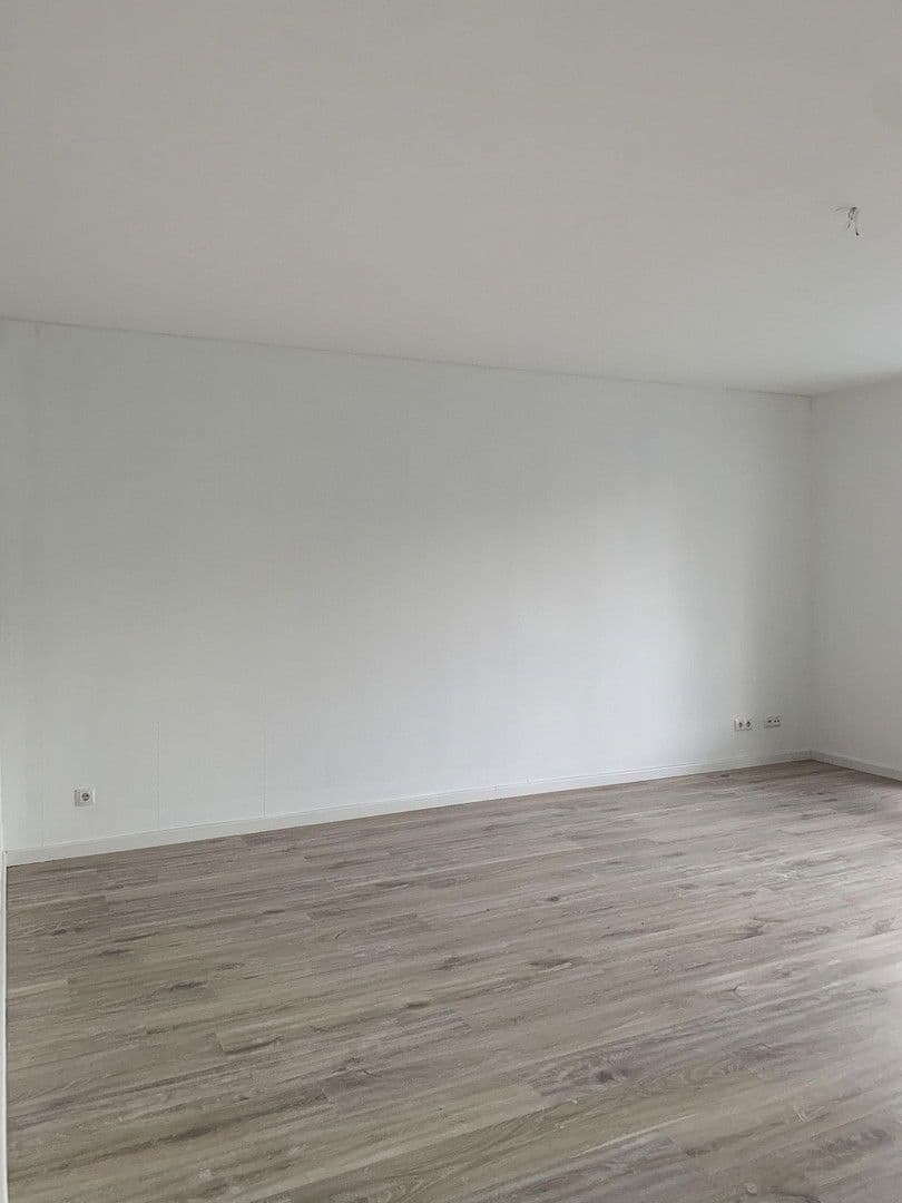 Prodej bytu 3+1 81 m², Hamburger Straße 112f, Ammersbek, Šlesvicko-Holštýnsko Prodej bytu 3+1 81 m², Hamburger Straße 112f, Ammersbek, Šlesvicko-Holštýnsko