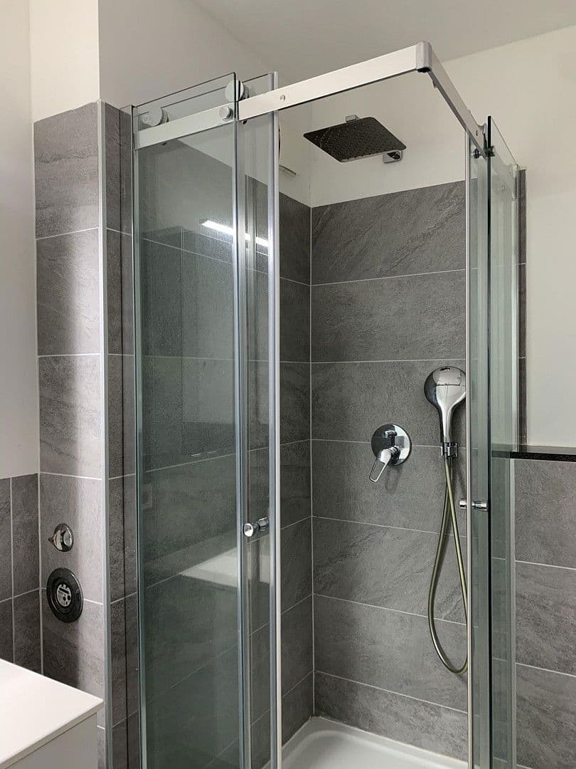 Prodej bytu 3+1 81 m², Hamburger Straße 112f, Ammersbek, Šlesvicko-Holštýnsko Prodej bytu 3+1 81 m², Hamburger Straße 112f, Ammersbek, Šlesvicko-Holštýnsko