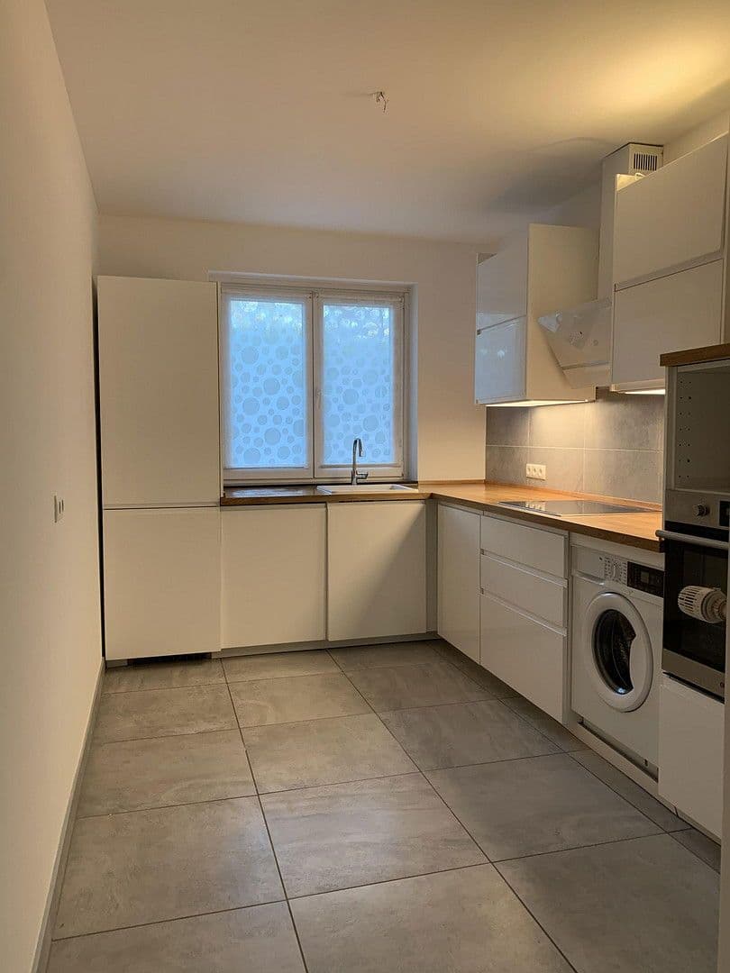 Prodej bytu 3+1 81 m², Hamburger Straße 112f, Ammersbek, Šlesvicko-Holštýnsko Prodej bytu 3+1 81 m², Hamburger Straße 112f, Ammersbek, Šlesvicko-Holštýnsko