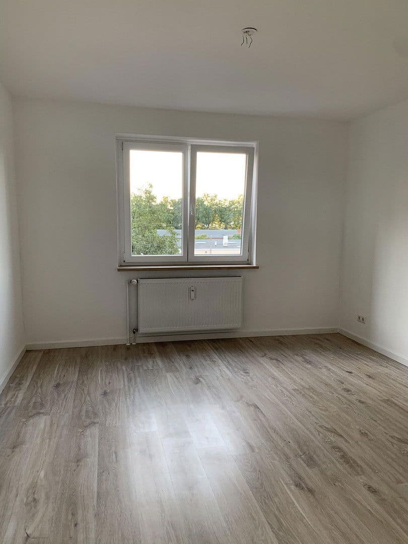 Prodej bytu 3+1 81 m², Hamburger Straße 112f, Ammersbek, Šlesvicko-Holštýnsko Prodej bytu 3+1 81 m², Hamburger Straße 112f, Ammersbek, Šlesvicko-Holštýnsko