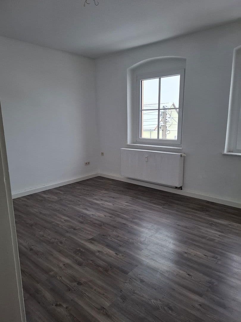 Pronájem bytu 2+1 59 m², Marxstr. 5, Saský Jindřichov, Sasko Pronájem bytu 2+1 59 m², Marxstr. 5, Saský Jindřichov, Sasko