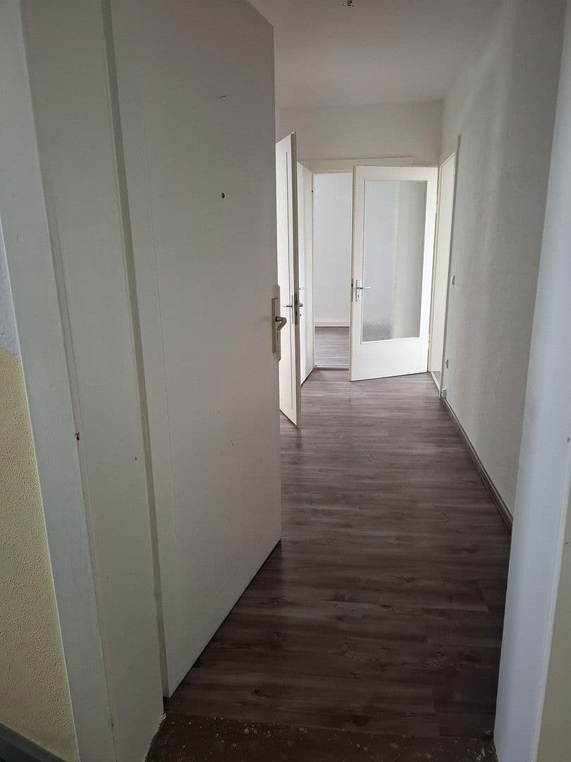 Pronájem bytu 2+1 59 m², Marxstr. 5, Saský Jindřichov, Sasko Pronájem bytu 2+1 59 m², Marxstr. 5, Saský Jindřichov, Sasko