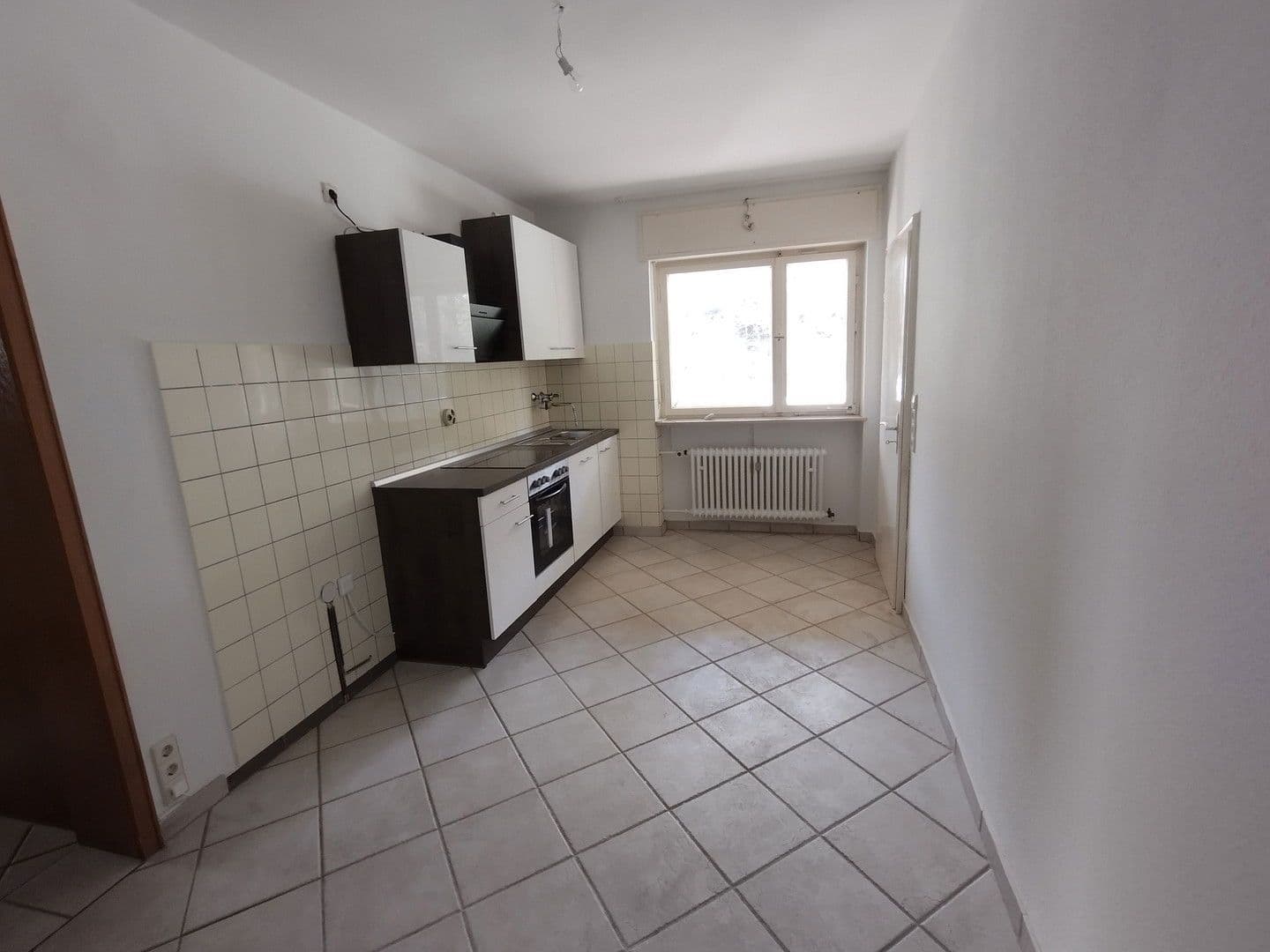 Pronájem bytu 3+1 119 m², Schwimmbadstraße 7, Bad Herrenalb, Bádensko-Württembersko Pronájem bytu 3+1 119 m², Schwimmbadstraße 7, Bad Herrenalb, Bádensko-Württembersko