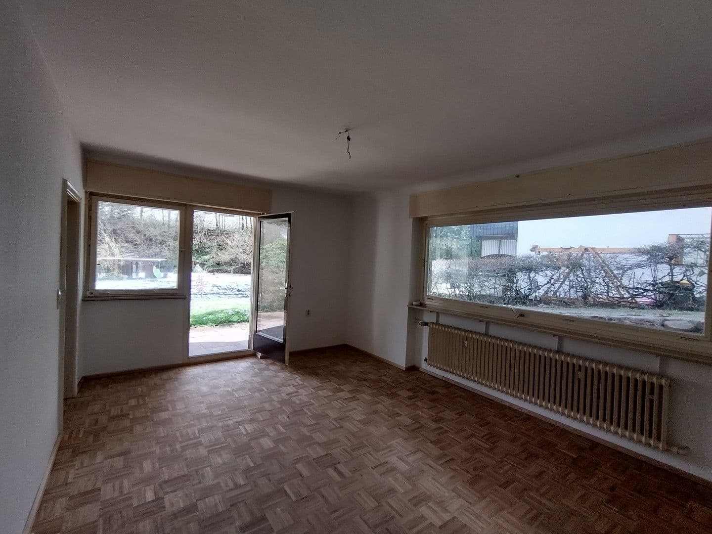 Pronájem bytu 3+1 119 m², Schwimmbadstraße 7, Bad Herrenalb, Bádensko-Württembersko Pronájem bytu 3+1 119 m², Schwimmbadstraße 7, Bad Herrenalb, Bádensko-Württembersko
