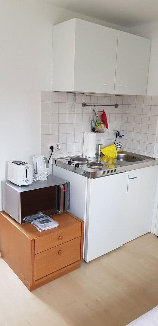 Pronájem bytu 1+1 16 m², Hamburg, Hamburg Pronájem bytu 1+1 16 m², Hamburg, Hamburg