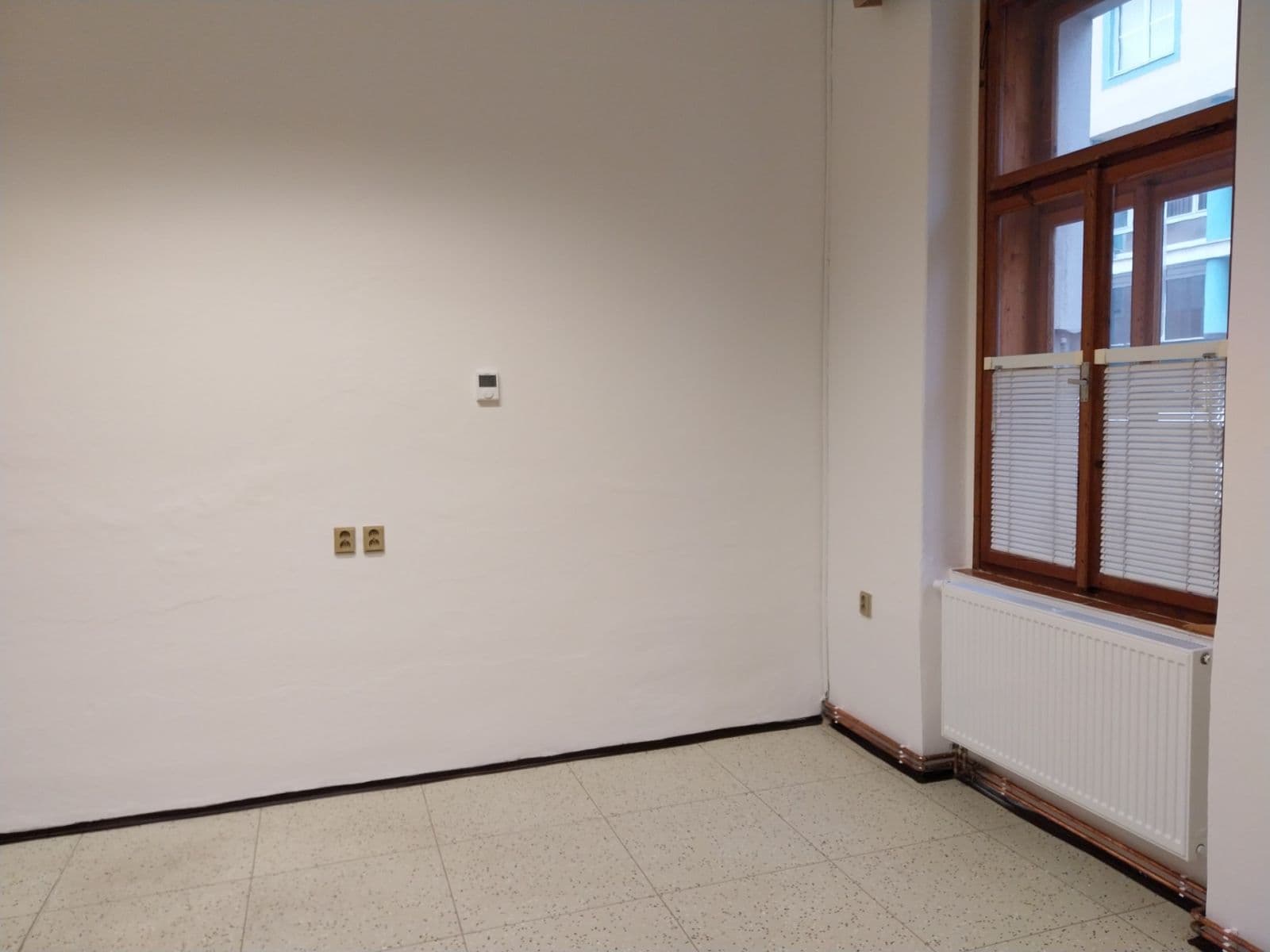 Pronájem bytu 2+1 50 m², Hronovická, Pardubice, Pardubický kraj Pronájem bytu 2+1 50 m², Hronovická, Pardubice, Pardubický kraj