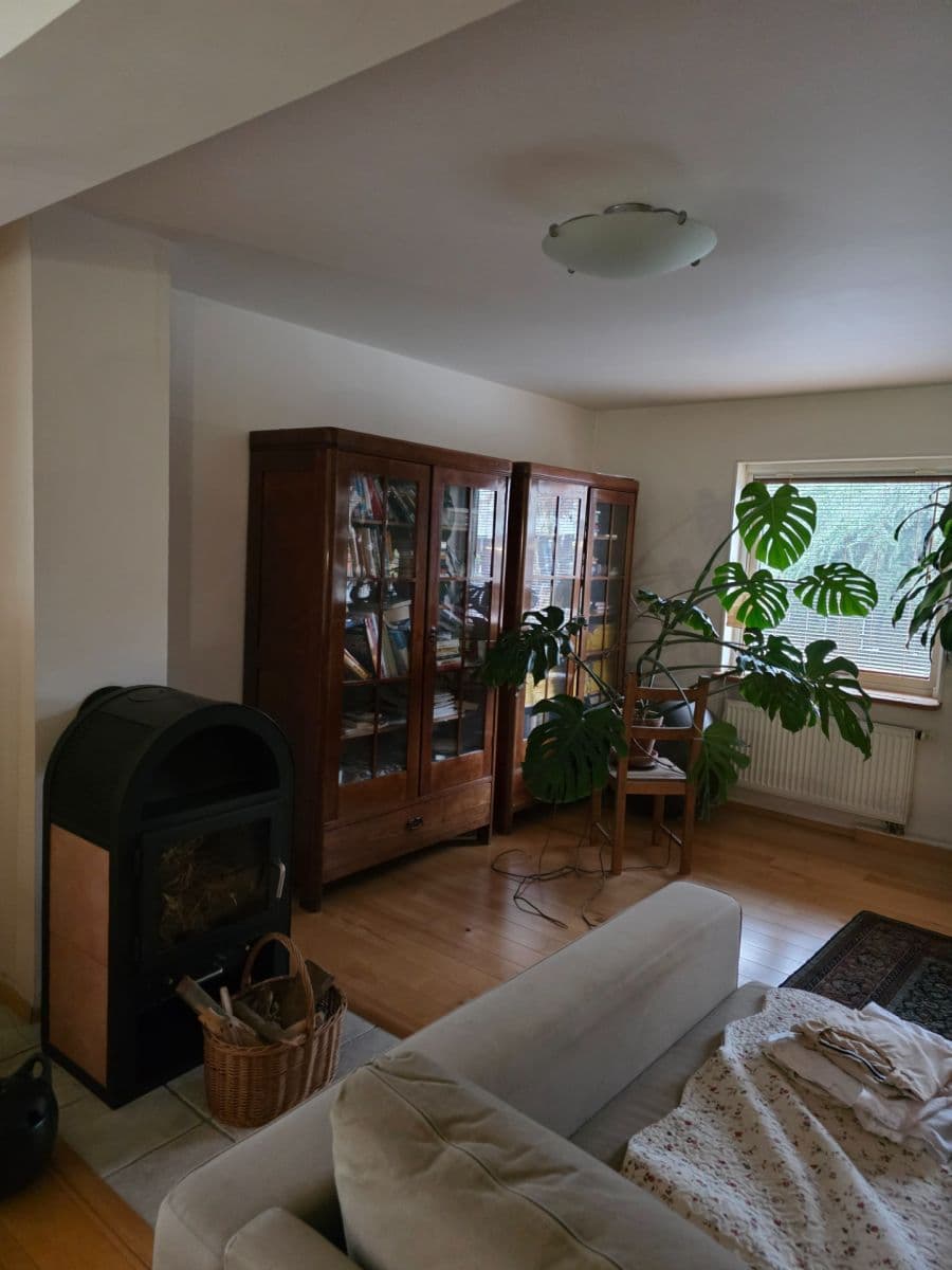 Prodej domu 200 m², pozemek 447 m², Podhořská, Praha, Praha Prodej domu 200 m², pozemek 447 m², Podhořská, Praha, Praha