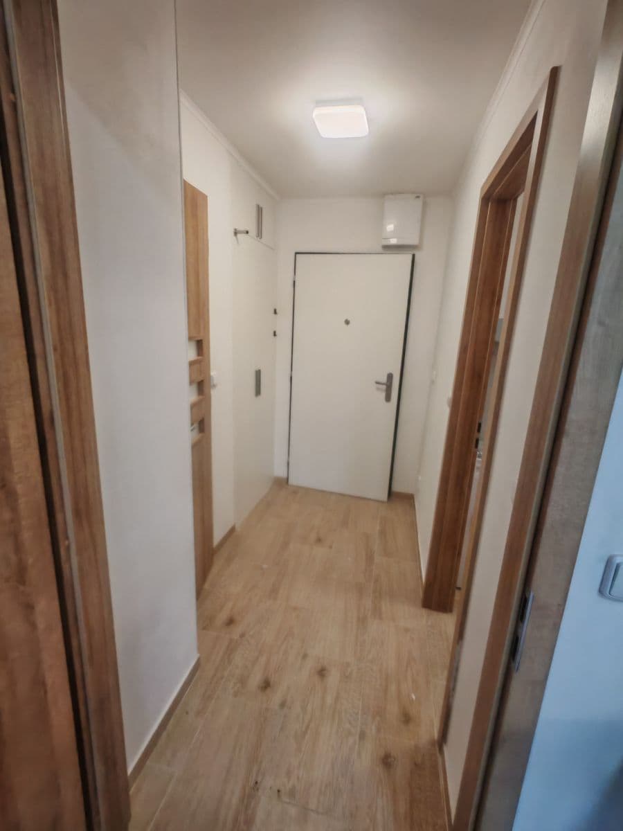 Pronájem bytu 2+kk 52 m², Kralická, Praha, Praha Pronájem bytu 2+kk 52 m², Kralická, Praha, Praha