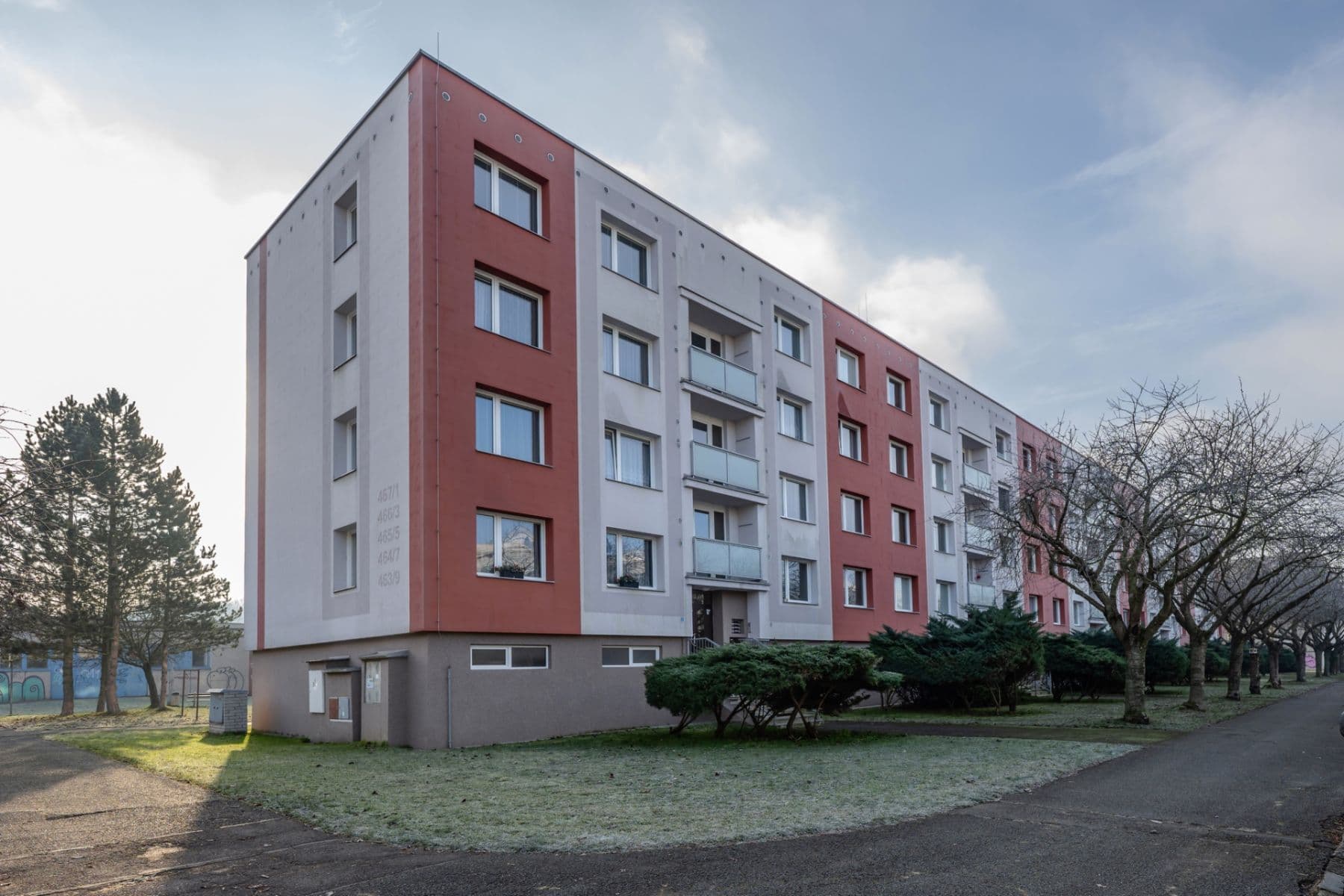 Pronájem bytu 1+1 35 m², Sezemická, Hradec Králové, Královéhradecký kraj Pronájem bytu 1+1 35 m², Sezemická, Hradec Králové, Královéhradecký kraj