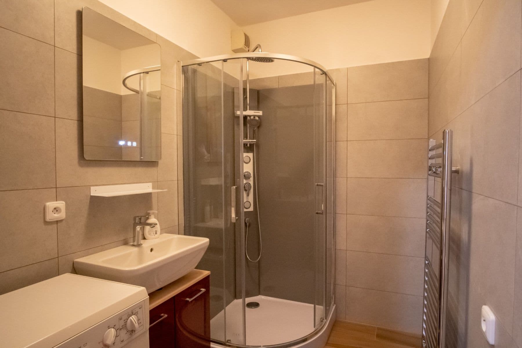 Pronájem bytu 2+kk 59 m², Sušilova, Praha, Praha Pronájem bytu 2+kk 59 m², Sušilova, Praha, Praha