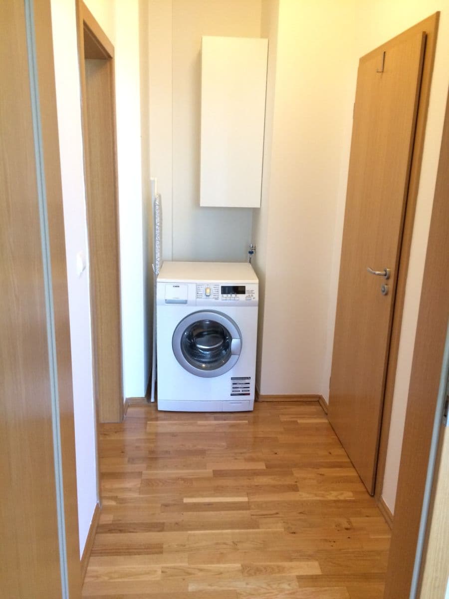Pronájem bytu 2+kk 72 m², Tibetská, Praha, Praha Pronájem bytu 2+kk 72 m², Tibetská, Praha, Praha