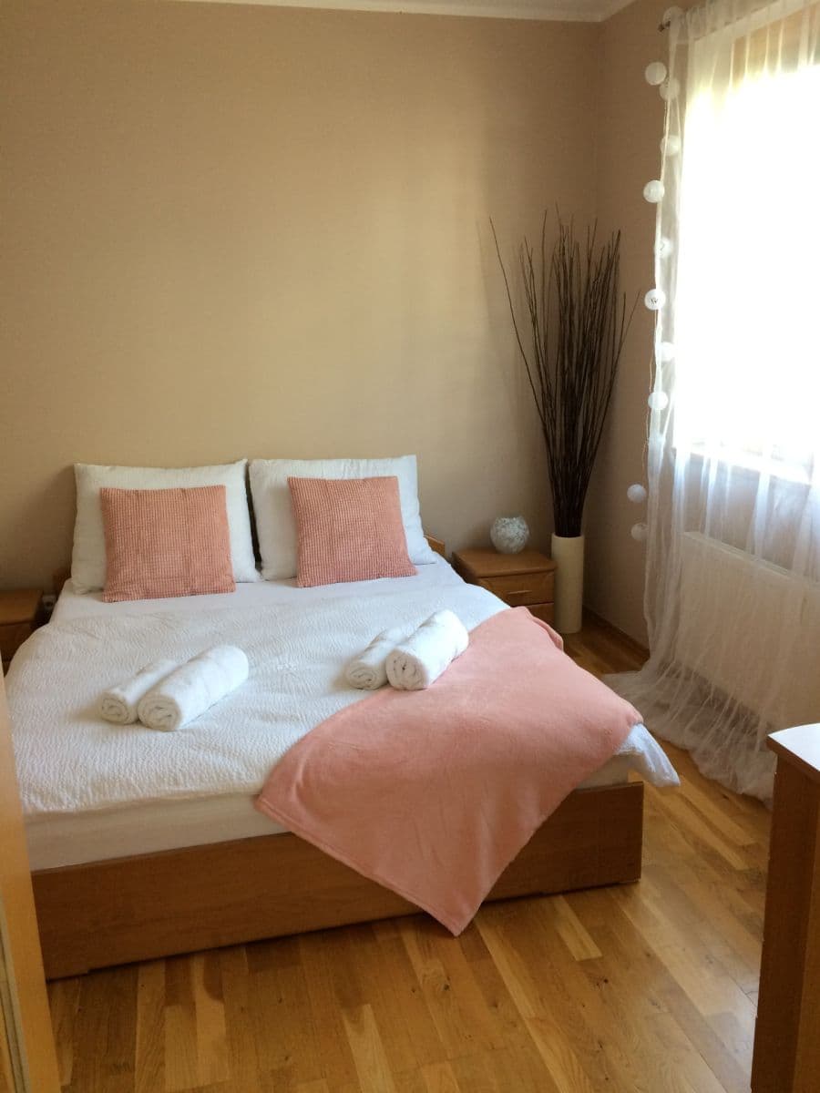 Pronájem bytu 2+kk 72 m², Tibetská, Praha, Praha Pronájem bytu 2+kk 72 m², Tibetská, Praha, Praha