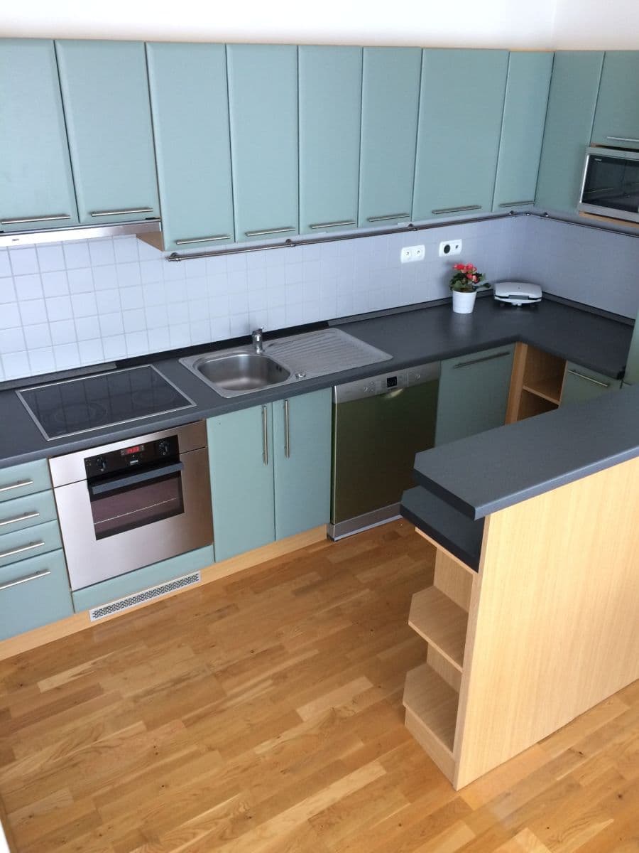 Pronájem bytu 2+kk 72 m², Tibetská, Praha, Praha Pronájem bytu 2+kk 72 m², Tibetská, Praha, Praha