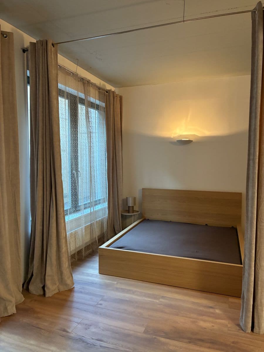 Pronájem bytu 2+kk 92 m², Pod Dvorem, Praha, Praha Pronájem bytu 2+kk 92 m², Pod Dvorem, Praha, Praha