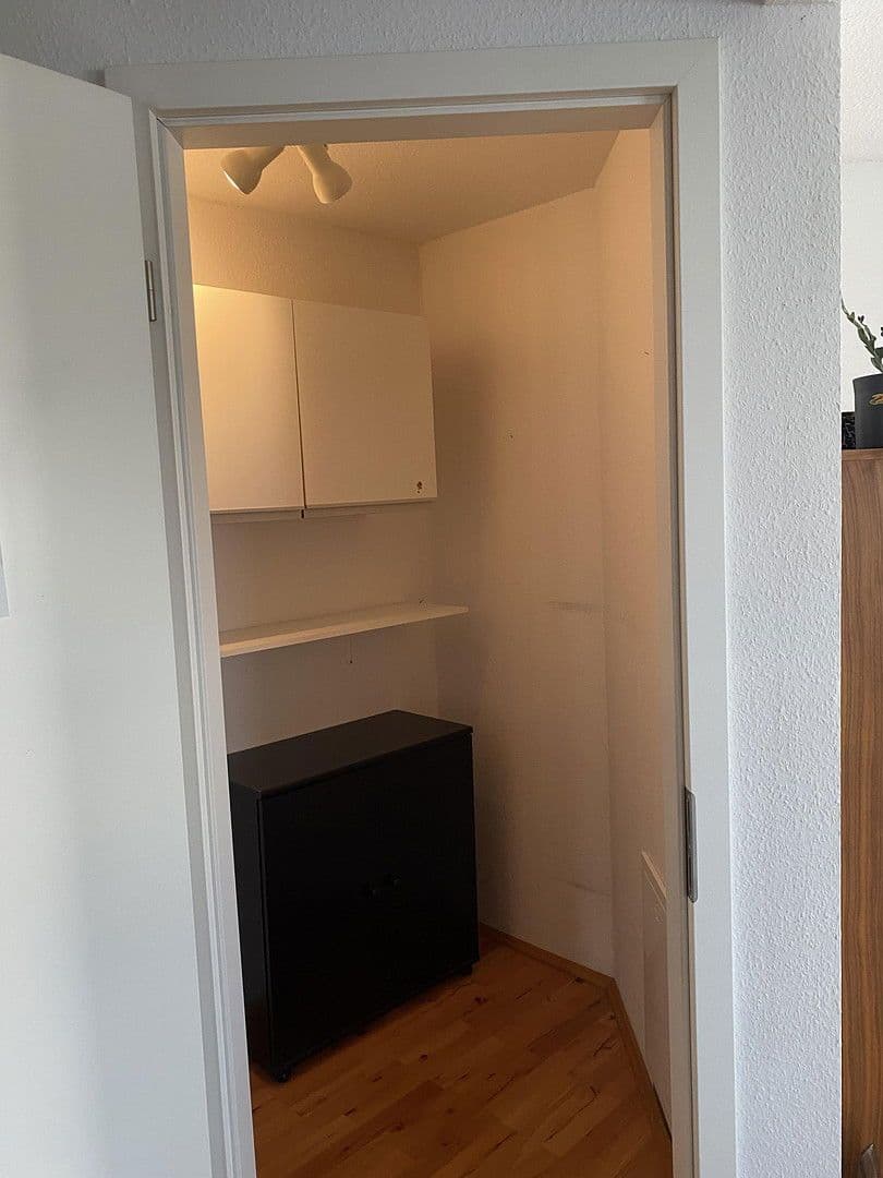 Prodej bytu 3+1 74 m², Kurrerstraße 33, Reutlingen, Bádensko-Württembersko Prodej bytu 3+1 74 m², Kurrerstraße 33, Reutlingen, Bádensko-Württembersko