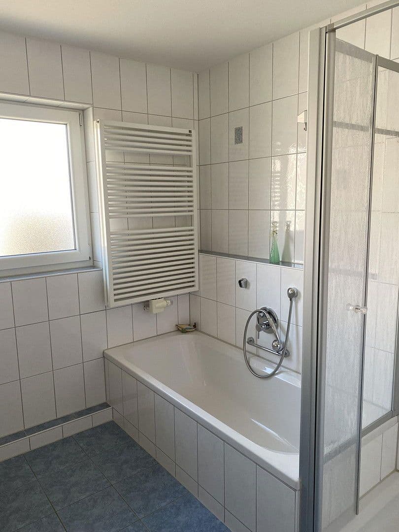 Prodej bytu 3+1 74 m², Kurrerstraße 33, Reutlingen, Bádensko-Württembersko Prodej bytu 3+1 74 m², Kurrerstraße 33, Reutlingen, Bádensko-Württembersko