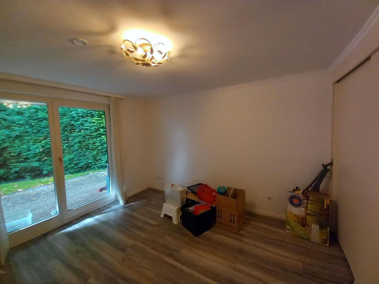 Prodej domu 157 m², pozemek 390 m², Hamburg, Hamburg Prodej domu 157 m², pozemek 390 m², Hamburg, Hamburg