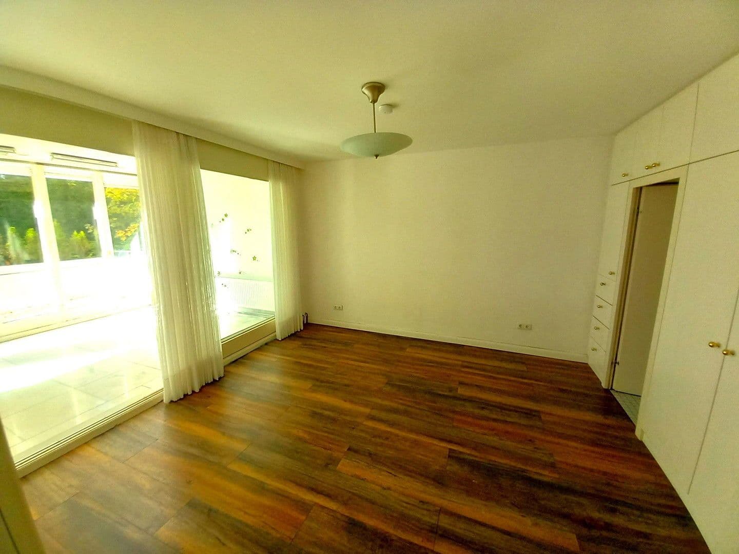 Prodej domu 157 m², pozemek 390 m², Hamburg, Hamburg Prodej domu 157 m², pozemek 390 m², Hamburg, Hamburg