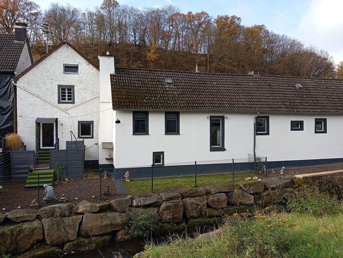 Prodej domu 100 m², pozemek 426 m², Blankenheim, Severní Porýní-Vestfálsko Prodej domu 100 m², pozemek 426 m², Blankenheim, Severní Porýní-Vestfálsko