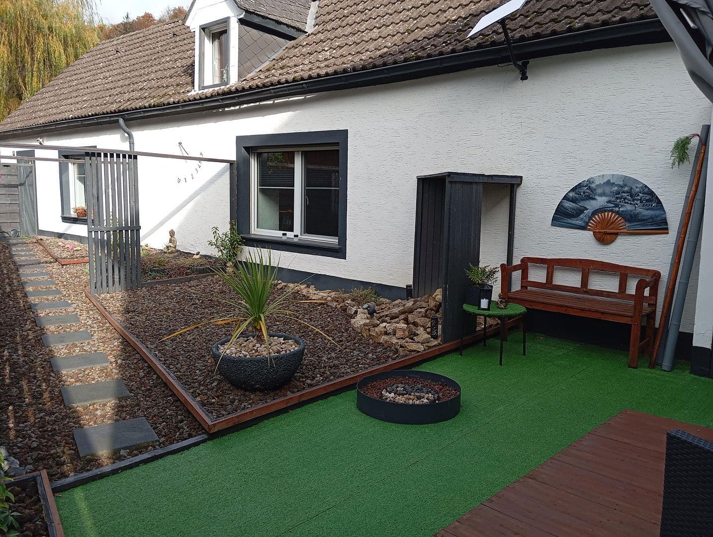 Prodej domu 100 m², pozemek 426 m², Blankenheim, Severní Porýní-Vestfálsko Prodej domu 100 m², pozemek 426 m², Blankenheim, Severní Porýní-Vestfálsko