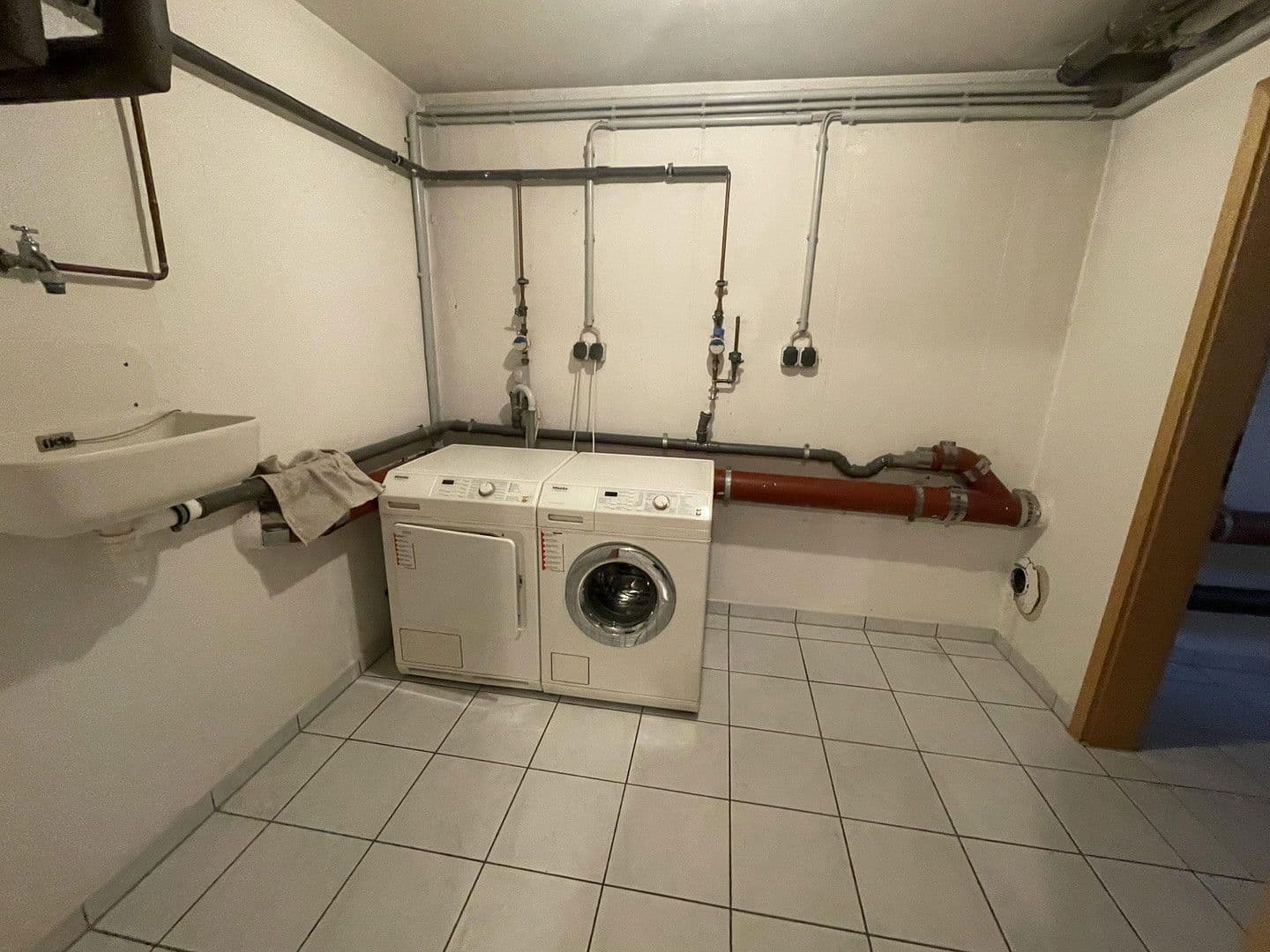 Pronájem bytu 3+kk 100 m², Dreieich, Hessen Pronájem bytu 3+kk 100 m², Dreieich, Hessen