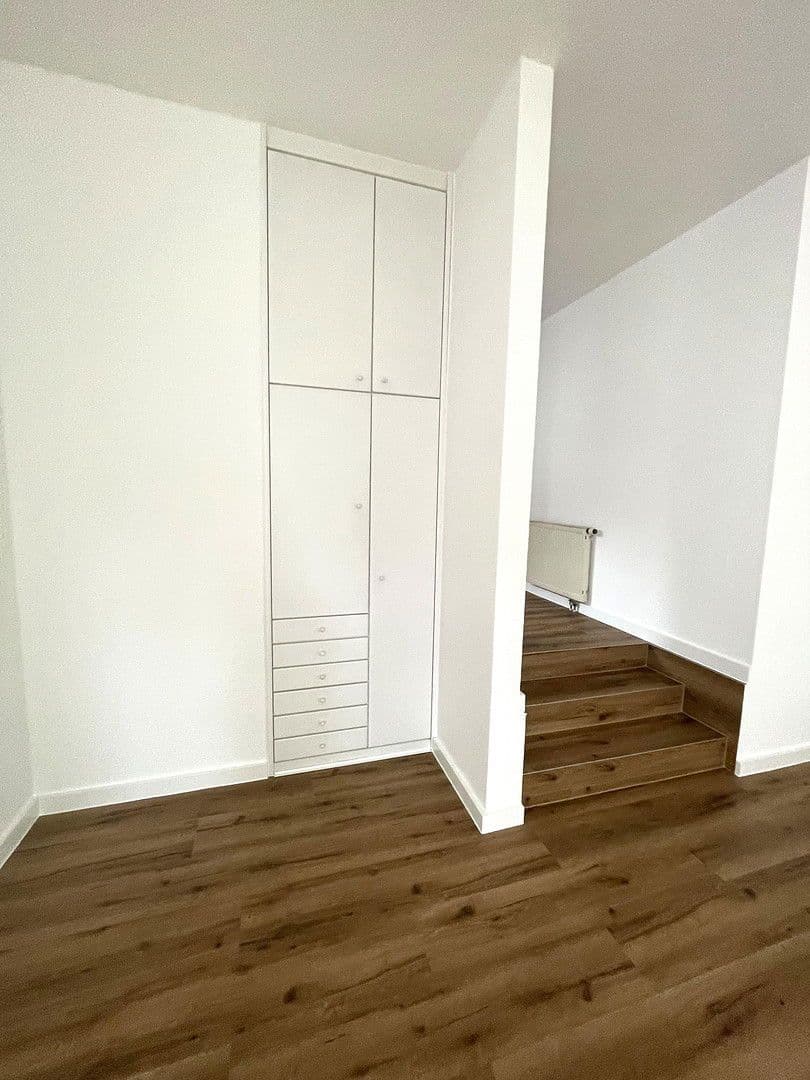 Pronájem bytu 3+kk 100 m², Dreieich, Hessen Pronájem bytu 3+kk 100 m², Dreieich, Hessen