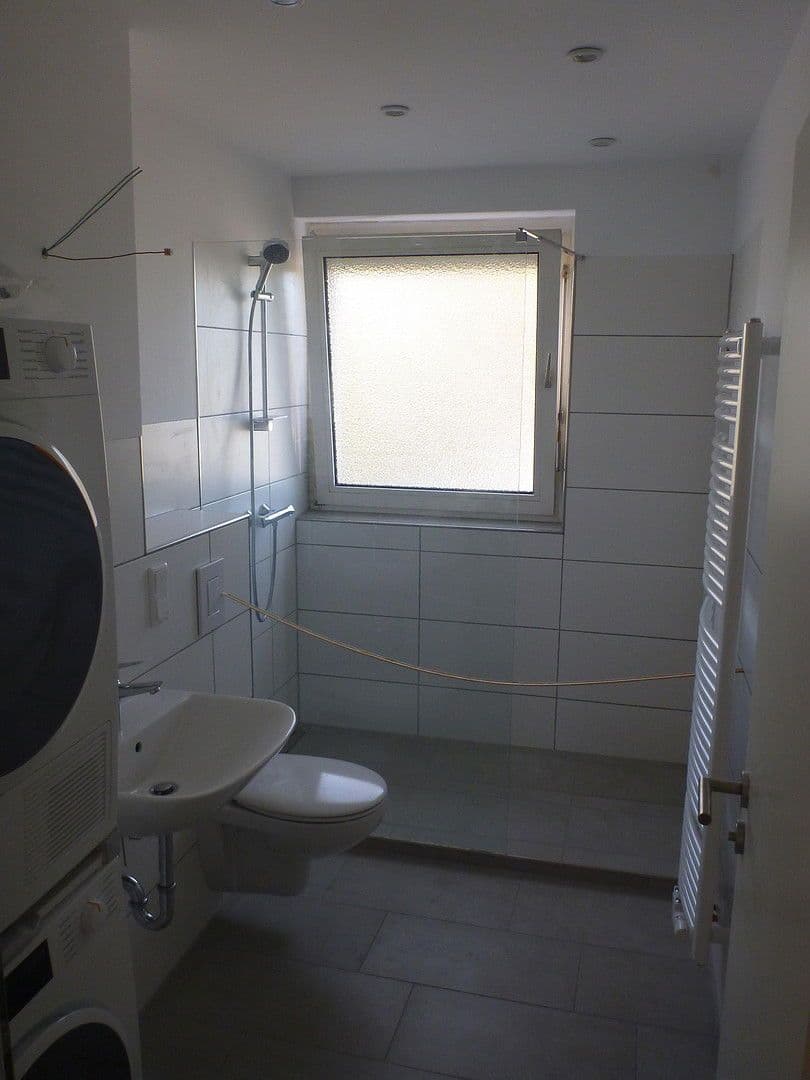 Prodej bytu 3+1 67 m², Weimarer Str. 10, Ronnenberg, Dolní Sasko Prodej bytu 3+1 67 m², Weimarer Str. 10, Ronnenberg, Dolní Sasko