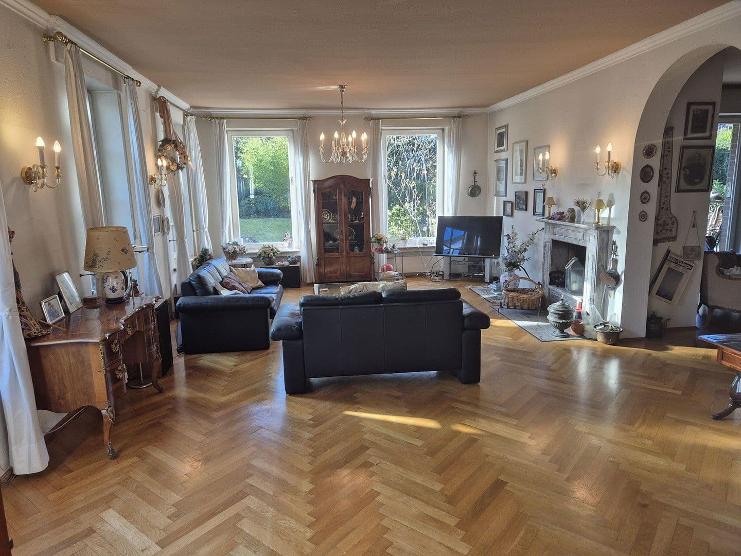 Prodej domu 320 m², pozemek 707 m², Köln, Severní Porýní-Vestfálsko Prodej domu 320 m², pozemek 707 m², Köln, Severní Porýní-Vestfálsko