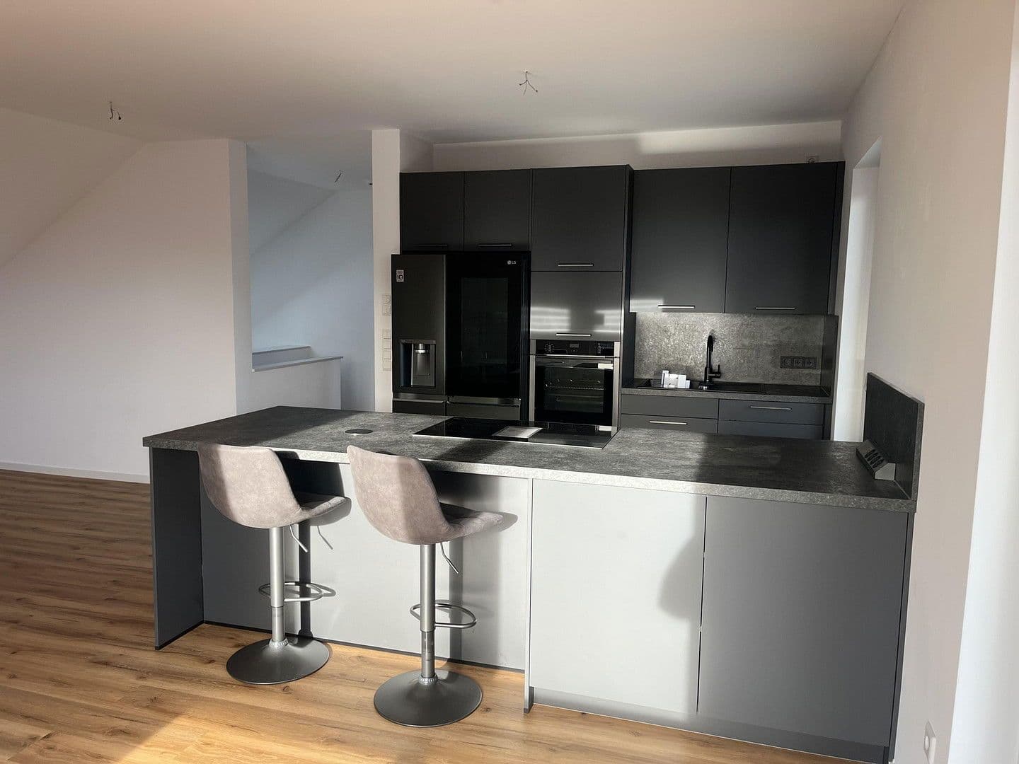 Pronájem bytu 3+1 114 m², Fliederweg 1, Espenau, Hessen Pronájem bytu 3+1 114 m², Fliederweg 1, Espenau, Hessen