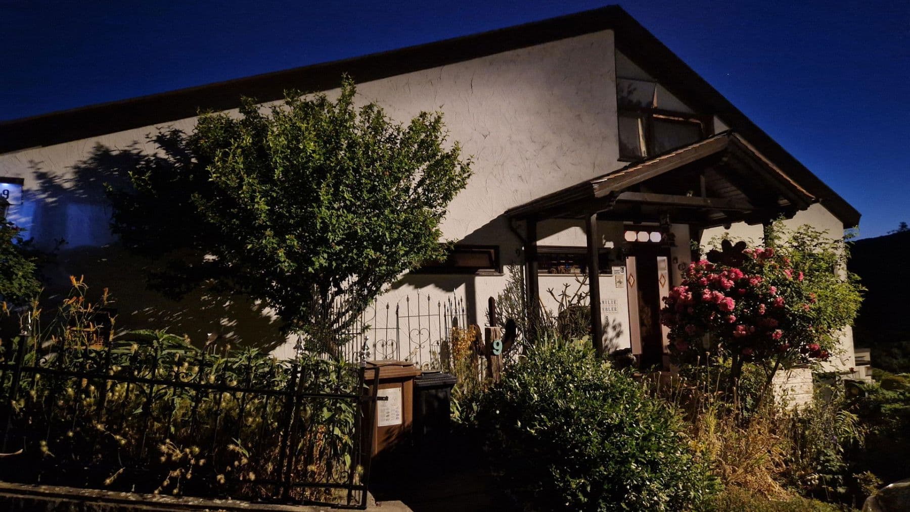 Prodej domu 210 m², pozemek 480 m², Ringstr., 9, Remshalden, Bádensko-Württembersko Prodej domu 210 m², pozemek 480 m², Ringstr., 9, Remshalden, Bádensko-Württembersko