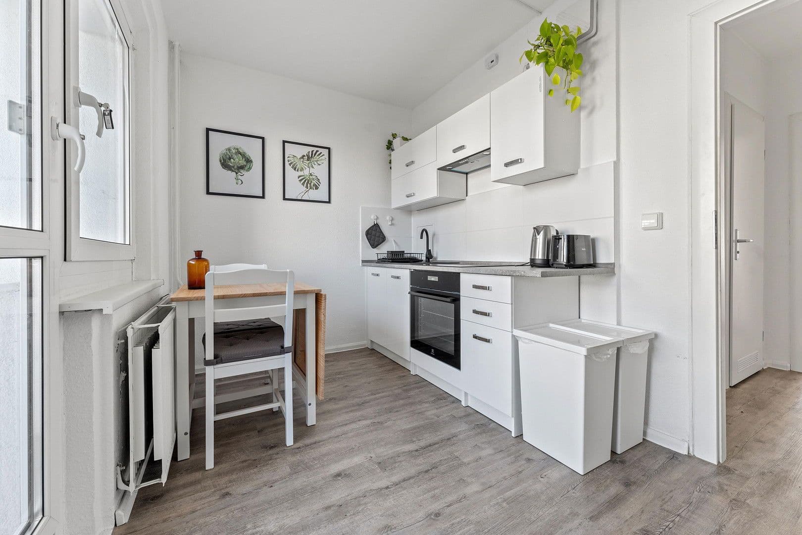 Pronájem bytu 1+1 38 m², Berlin, Berlín Pronájem bytu 1+1 38 m², Berlin, Berlín