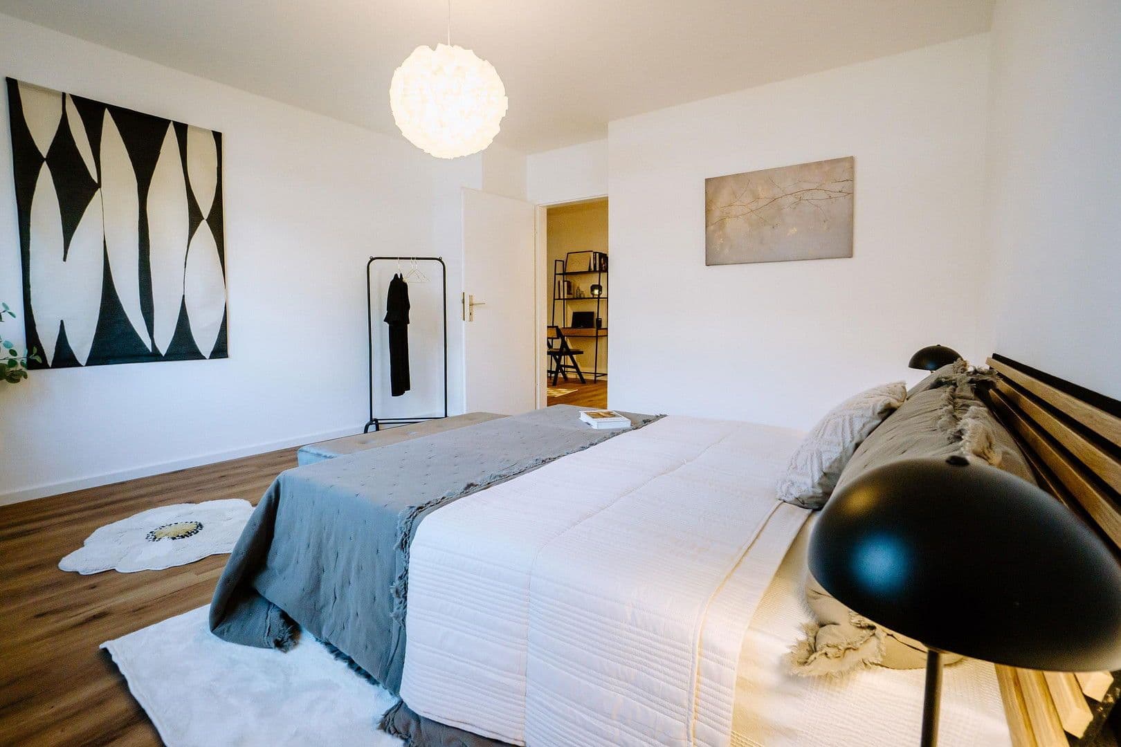 Prodej bytu 2+1 67 m², Fürstenfeldbruck, Bavorsko Prodej bytu 2+1 67 m², Fürstenfeldbruck, Bavorsko