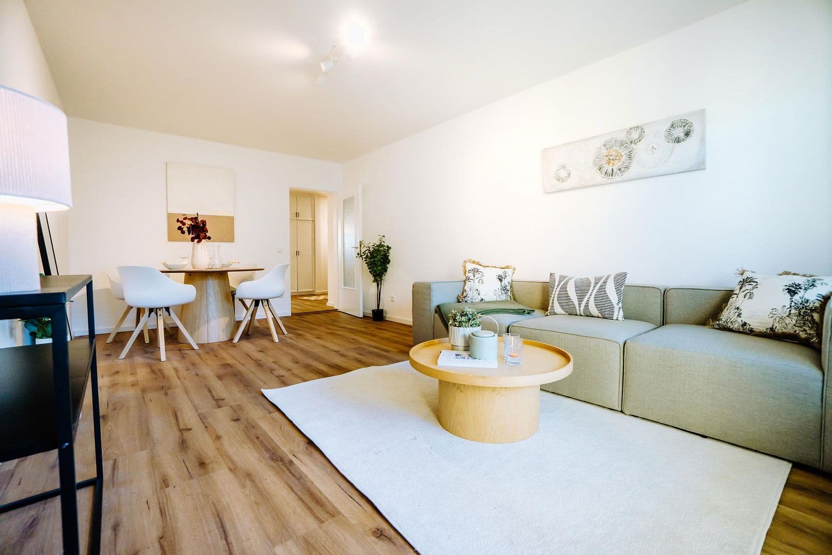 Prodej bytu 2+1 67 m², Fürstenfeldbruck, Bavorsko Prodej bytu 2+1 67 m², Fürstenfeldbruck, Bavorsko