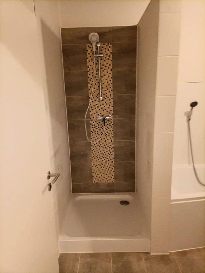 Pronájem bytu 3+1 75 m², Käthe-Kollwitz-Str. 17, Apolda, Durynsko Pronájem bytu 3+1 75 m², Käthe-Kollwitz-Str. 17, Apolda, Durynsko