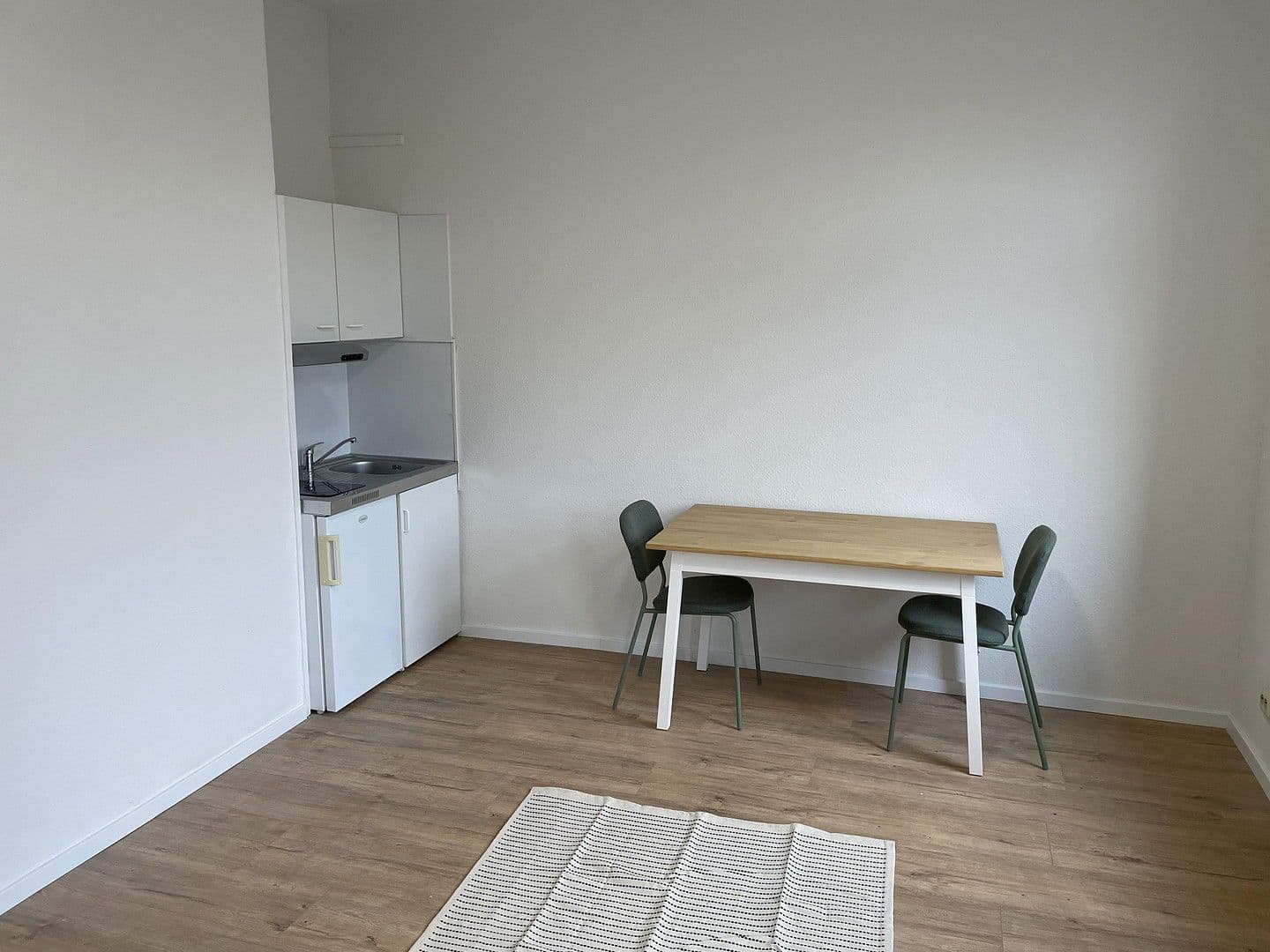 Pronájem bytu 1+1 25 m², Gartenstrasse 32, Freiburg, Bádensko-Württembersko Pronájem bytu 1+1 25 m², Gartenstrasse 32, Freiburg, Bádensko-Württembersko
