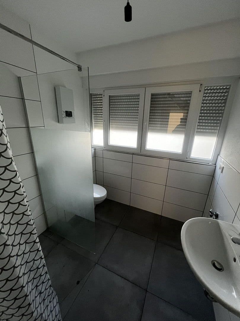 Pronájem bytu 4+1 120 m², An der Heringsmühle, Saarbrücken, Země Sársko Pronájem bytu 4+1 120 m², An der Heringsmühle, Saarbrücken, Země Sársko