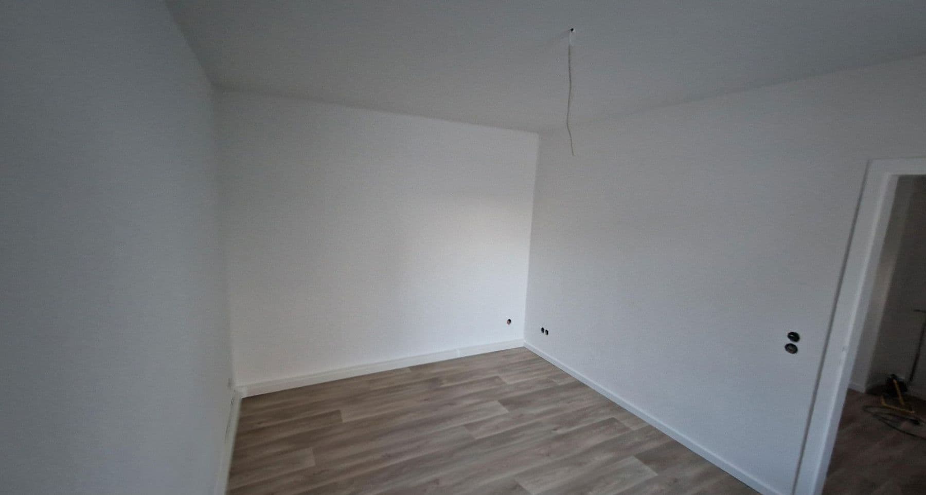 Pronájem domu 100 m², pozemek 250 m², Maudach, Porýní-Falc Pronájem domu 100 m², pozemek 250 m², Maudach, Porýní-Falc