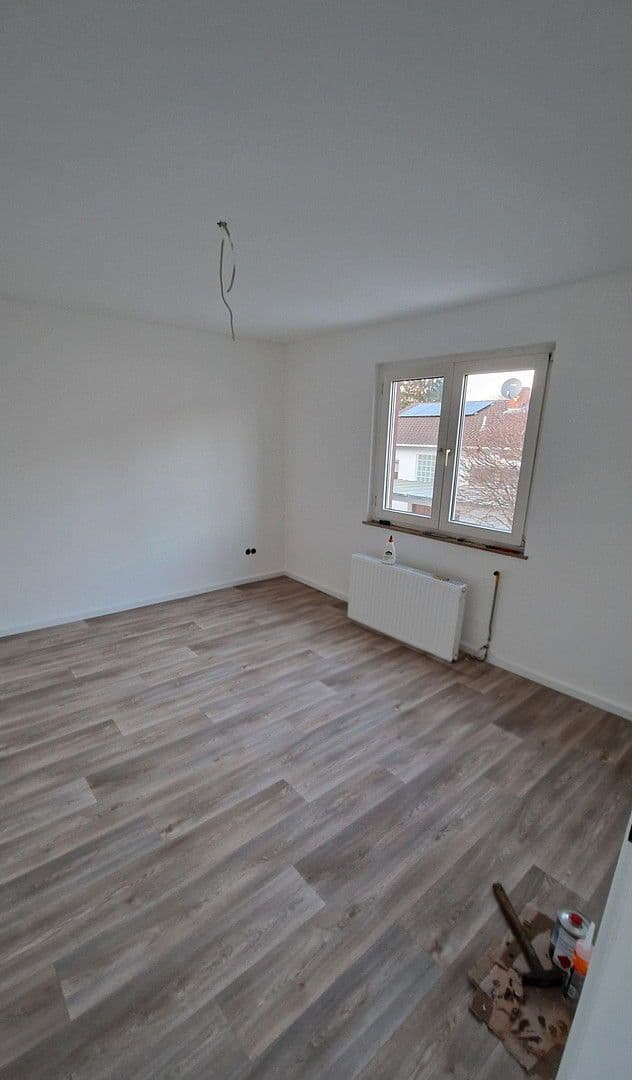 Pronájem domu 100 m², pozemek 250 m², Maudach, Porýní-Falc Pronájem domu 100 m², pozemek 250 m², Maudach, Porýní-Falc