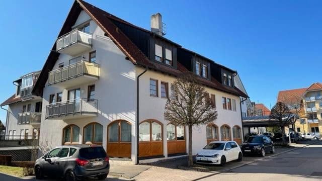 Pronájem bytu 3+kk 94 m², Gartenstr. 2, Pfalzgrafenweiler, Bádensko-Württembersko Pronájem bytu 3+kk 94 m², Gartenstr. 2, Pfalzgrafenweiler, Bádensko-Württembersko
