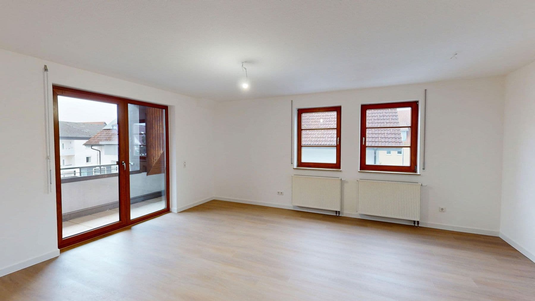 Pronájem bytu 3+kk 94 m², Gartenstr. 2, Pfalzgrafenweiler, Bádensko-Württembersko Pronájem bytu 3+kk 94 m², Gartenstr. 2, Pfalzgrafenweiler, Bádensko-Württembersko