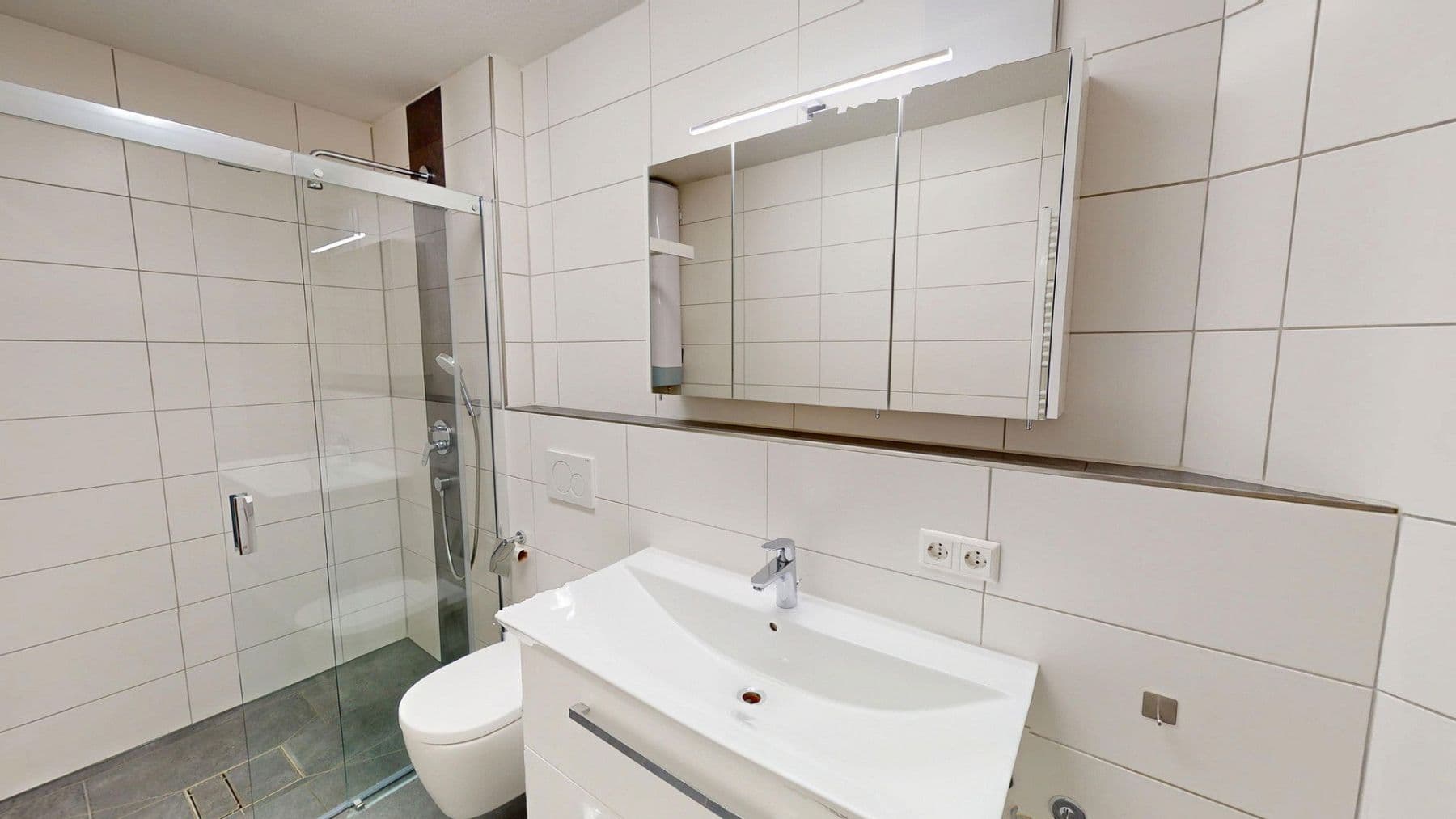 Pronájem bytu 3+kk 94 m², Gartenstr. 2, Pfalzgrafenweiler, Bádensko-Württembersko Pronájem bytu 3+kk 94 m², Gartenstr. 2, Pfalzgrafenweiler, Bádensko-Württembersko