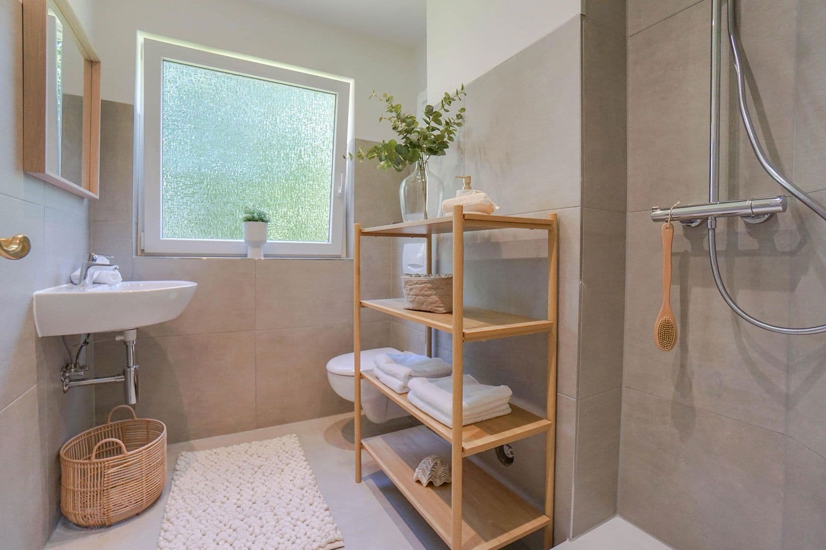 Prodej bytu 3+1 76 m², Bremen, Bremen Prodej bytu 3+1 76 m², Bremen, Bremen