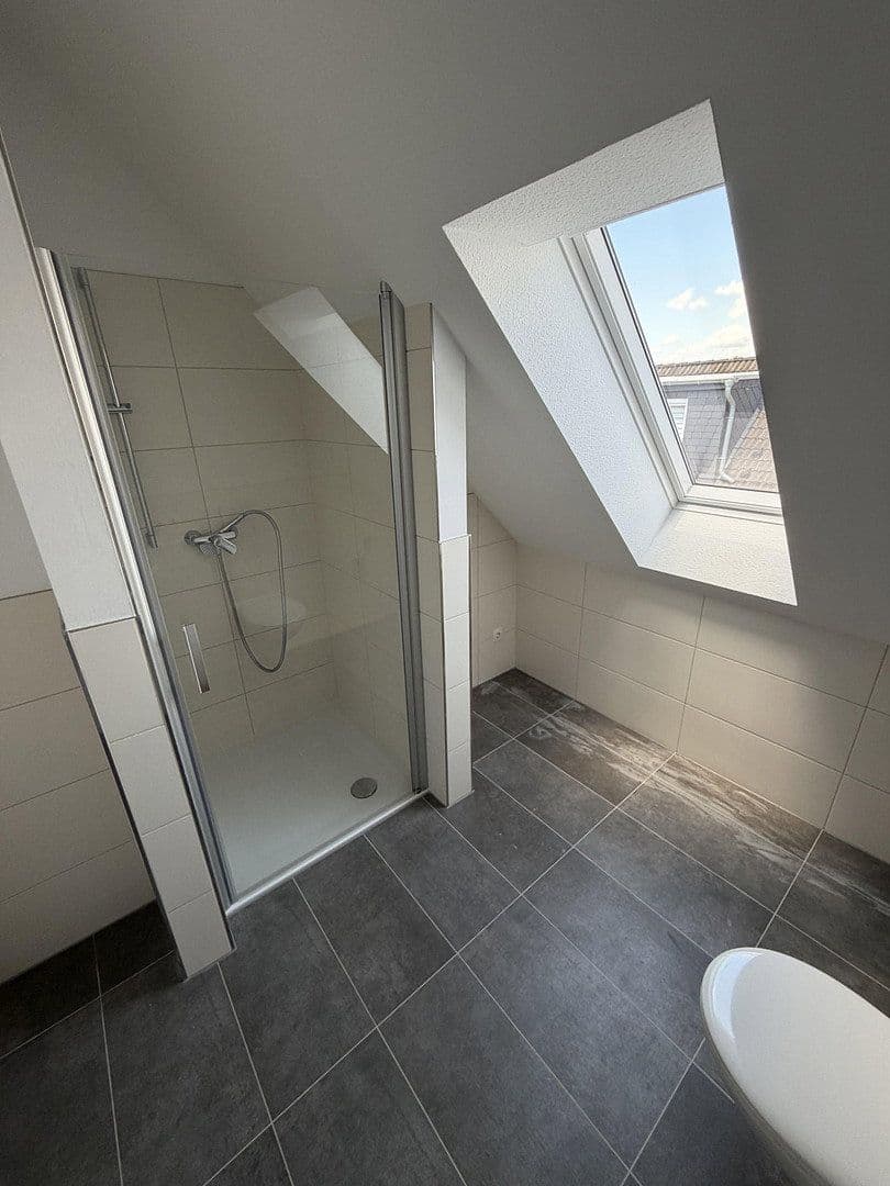 Pronájem bytu 3+1 77 m², Im Rudolfsgarten 3, Dierdorf, Porýní-Falc Pronájem bytu 3+1 77 m², Im Rudolfsgarten 3, Dierdorf, Porýní-Falc