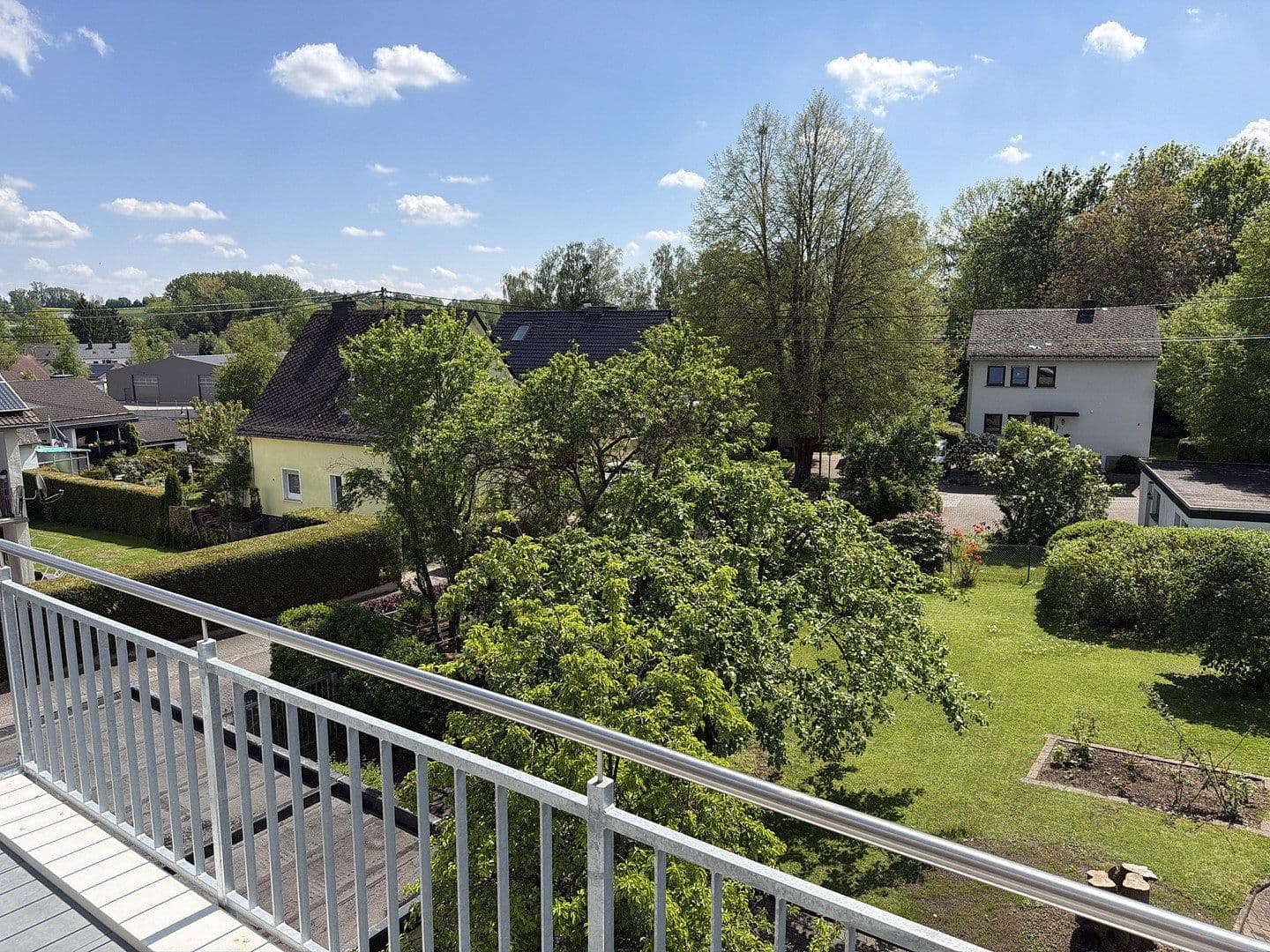 Pronájem bytu 3+1 77 m², Im Rudolfsgarten 3, Dierdorf, Porýní-Falc Pronájem bytu 3+1 77 m², Im Rudolfsgarten 3, Dierdorf, Porýní-Falc
