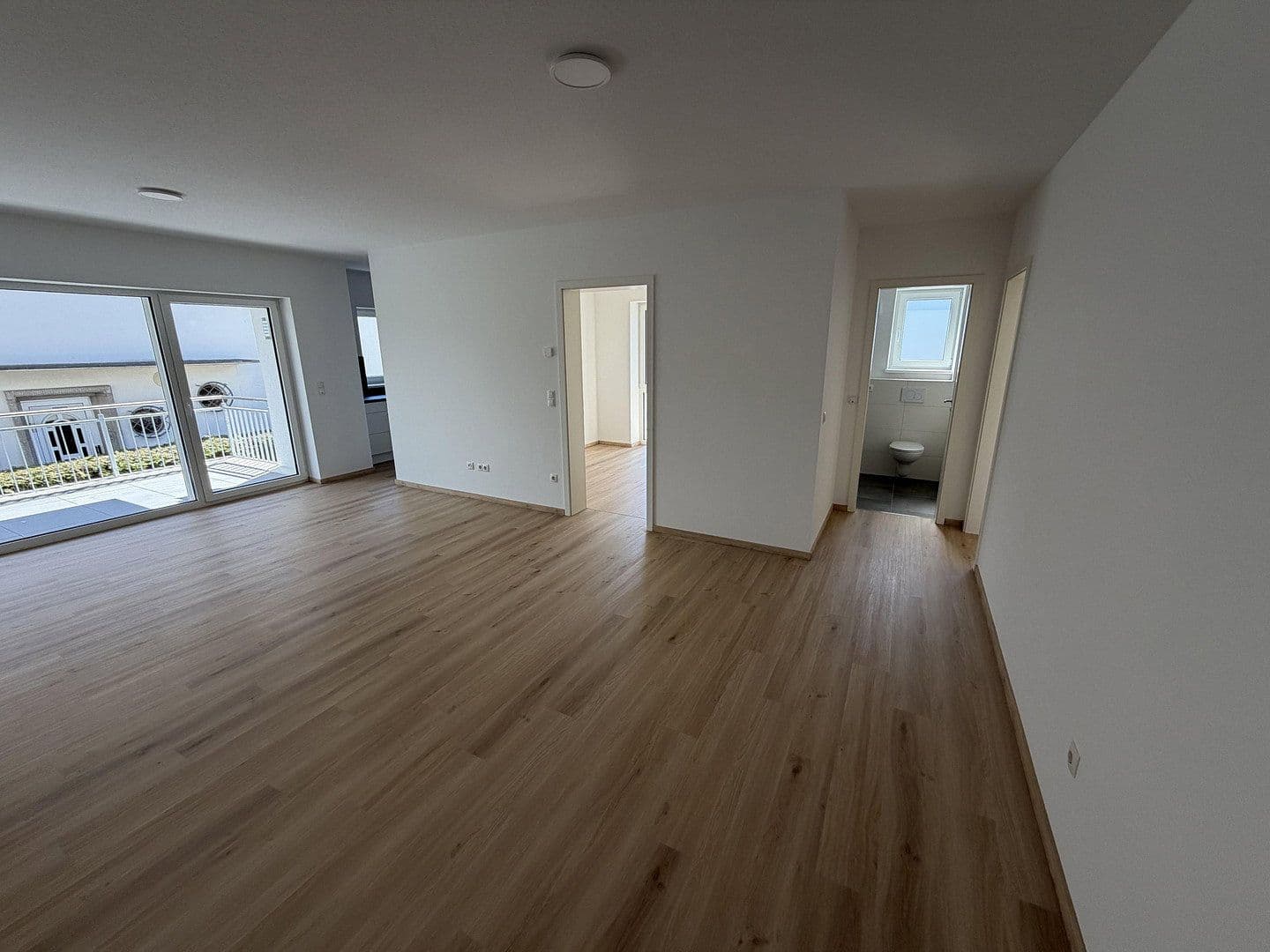 Pronájem bytu 3+1 77 m², Im Rudolfsgarten 3, Dierdorf, Porýní-Falc Pronájem bytu 3+1 77 m², Im Rudolfsgarten 3, Dierdorf, Porýní-Falc