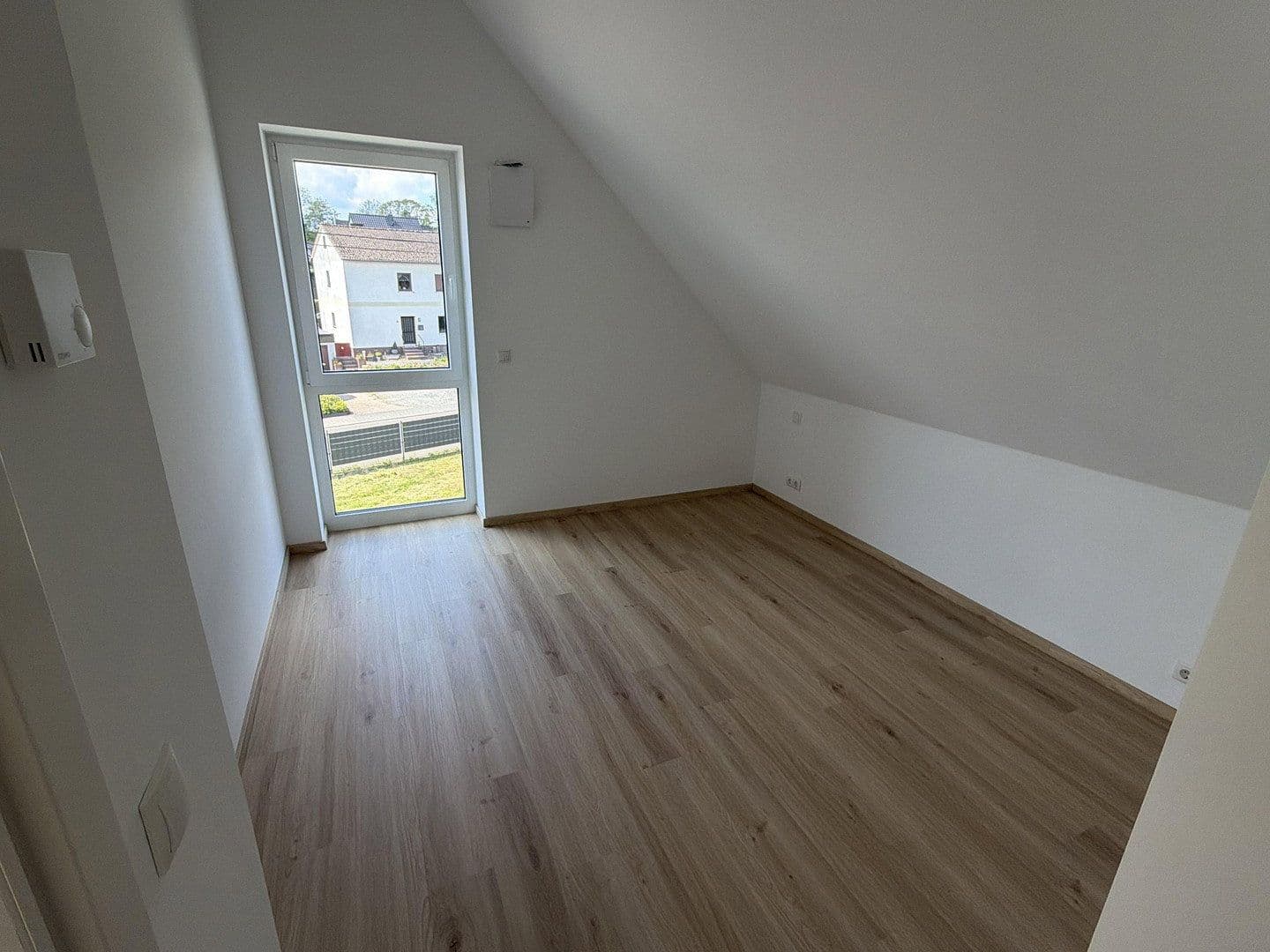 Pronájem bytu 3+1 77 m², Im Rudolfsgarten 3, Dierdorf, Porýní-Falc Pronájem bytu 3+1 77 m², Im Rudolfsgarten 3, Dierdorf, Porýní-Falc
