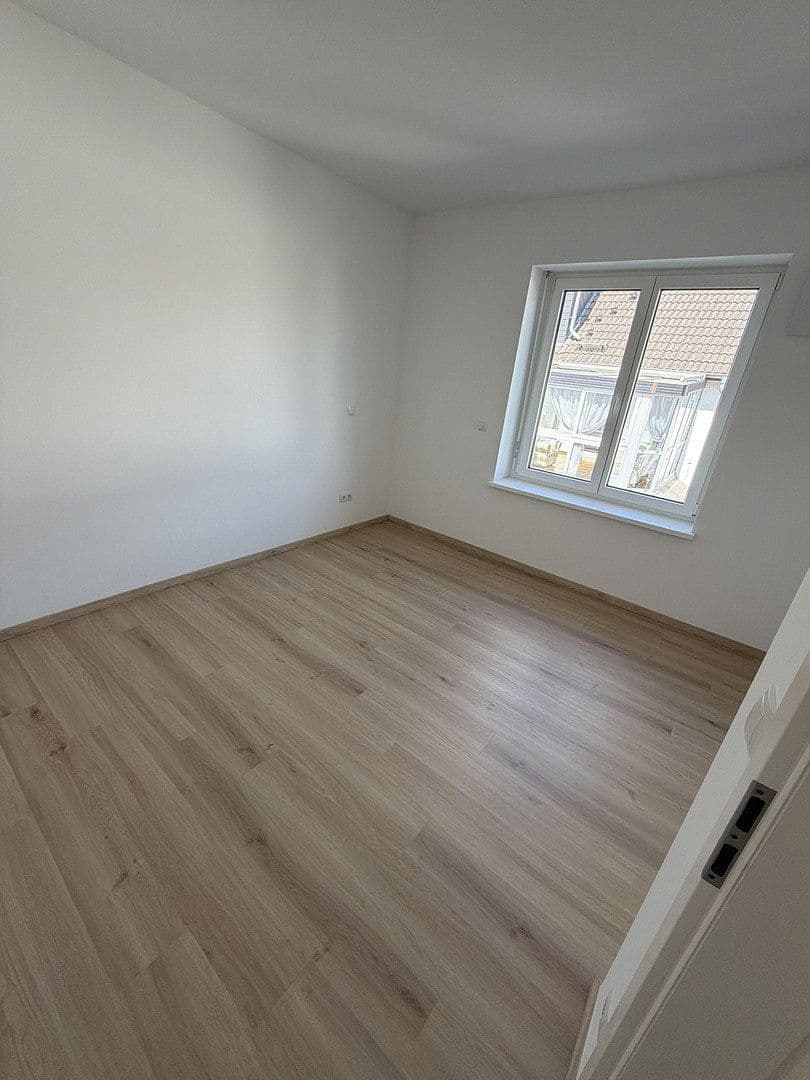 Pronájem bytu 3+1 77 m², Im Rudolfsgarten 3, Dierdorf, Porýní-Falc Pronájem bytu 3+1 77 m², Im Rudolfsgarten 3, Dierdorf, Porýní-Falc