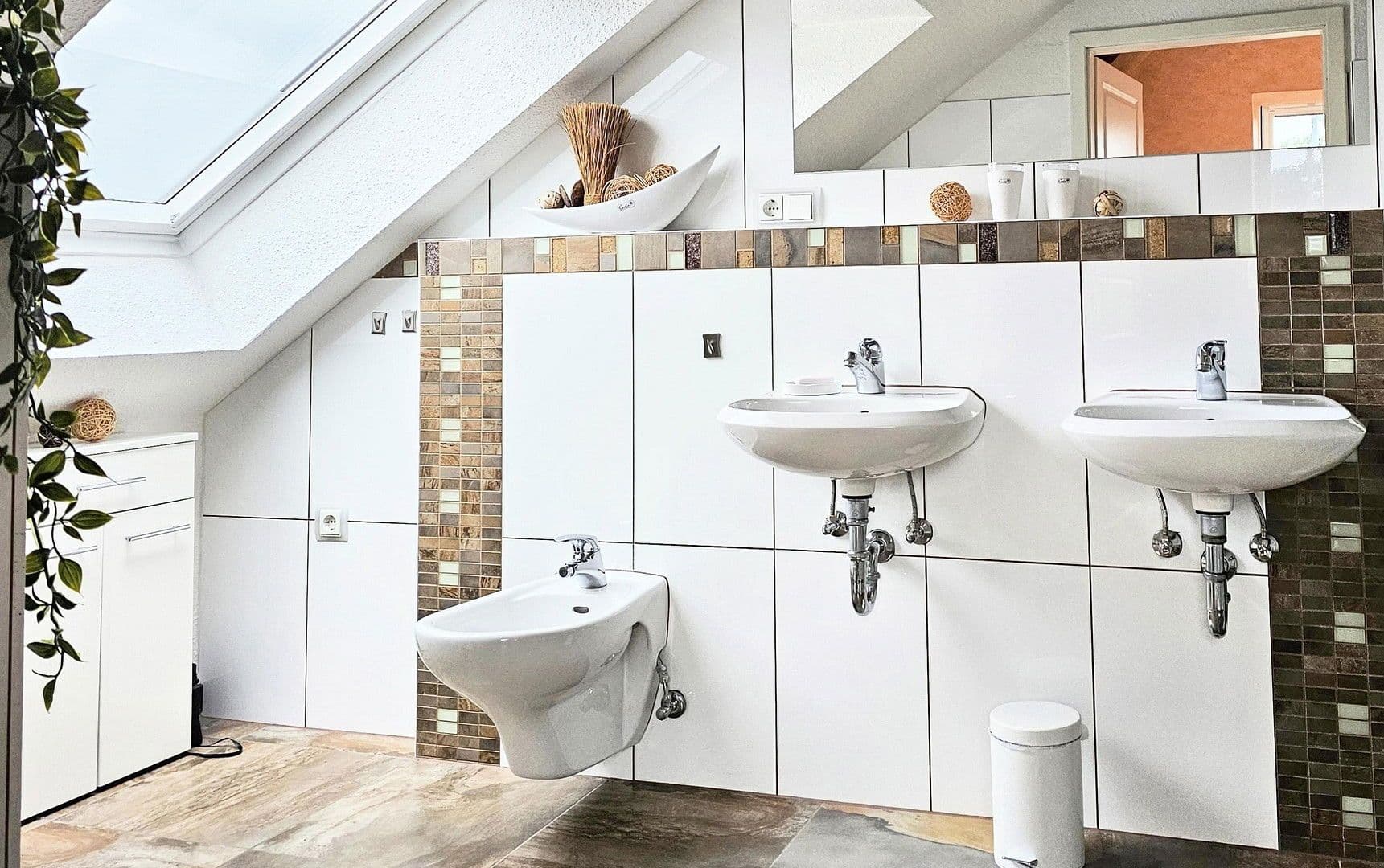 Prodej domu 213 m², pozemek 510 m², Wegberg, Severní Porýní-Vestfálsko Prodej domu 213 m², pozemek 510 m², Wegberg, Severní Porýní-Vestfálsko